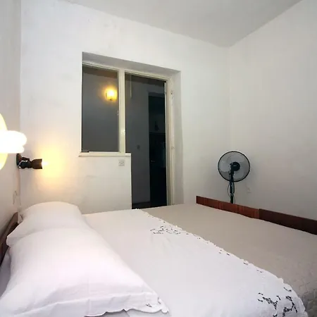 6 Bedroom In * Tisno